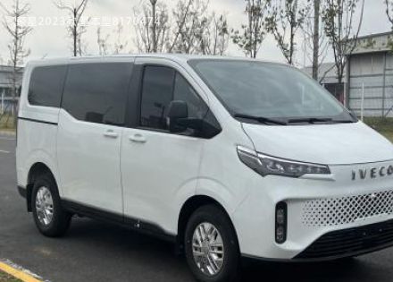 聚星拆车件客服台