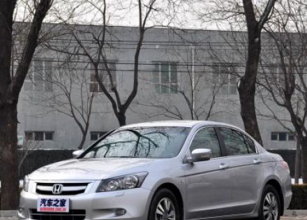 2010款 2.4L EXL Navi拆车件客服台